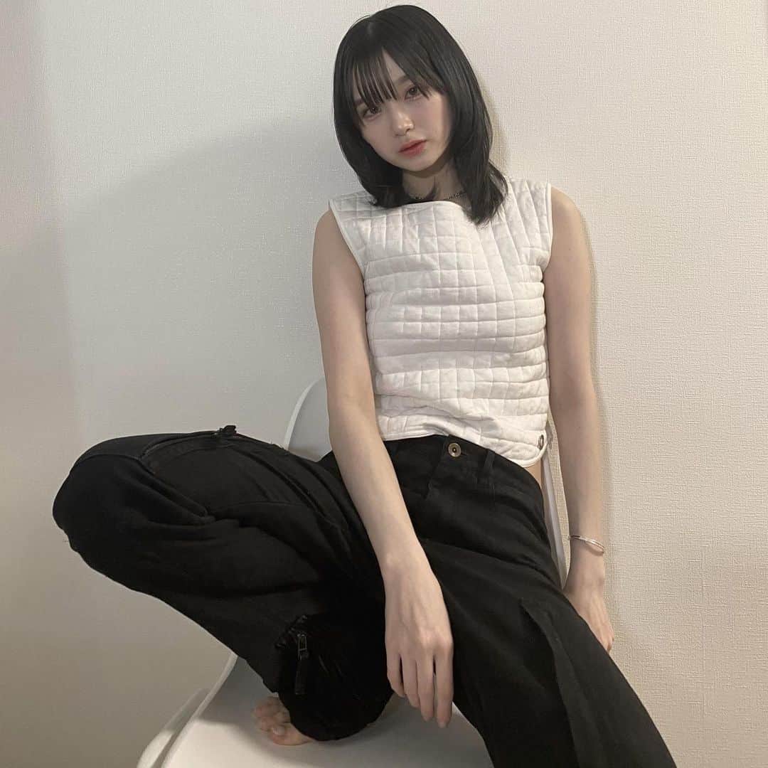 金子理江のインスタグラム：「がんばりまーす…」