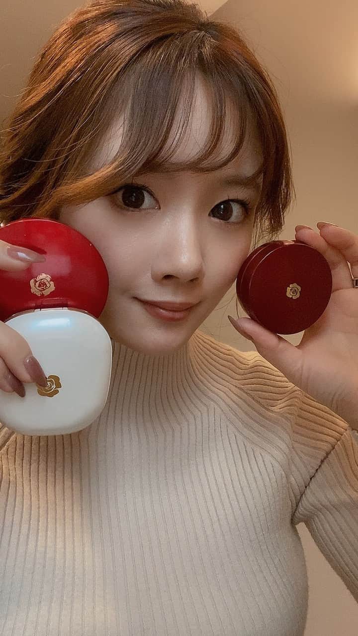 畠中清羅 のインスタグラム：「オススメの美女クッションファンデの3点セットです🤍 こちらから購入すると14410円→7980円に👀💞  https://ac.ebis.ne.jp/tr_set.php?argument=NS26xkYB&ai=a61de7927a09bf」