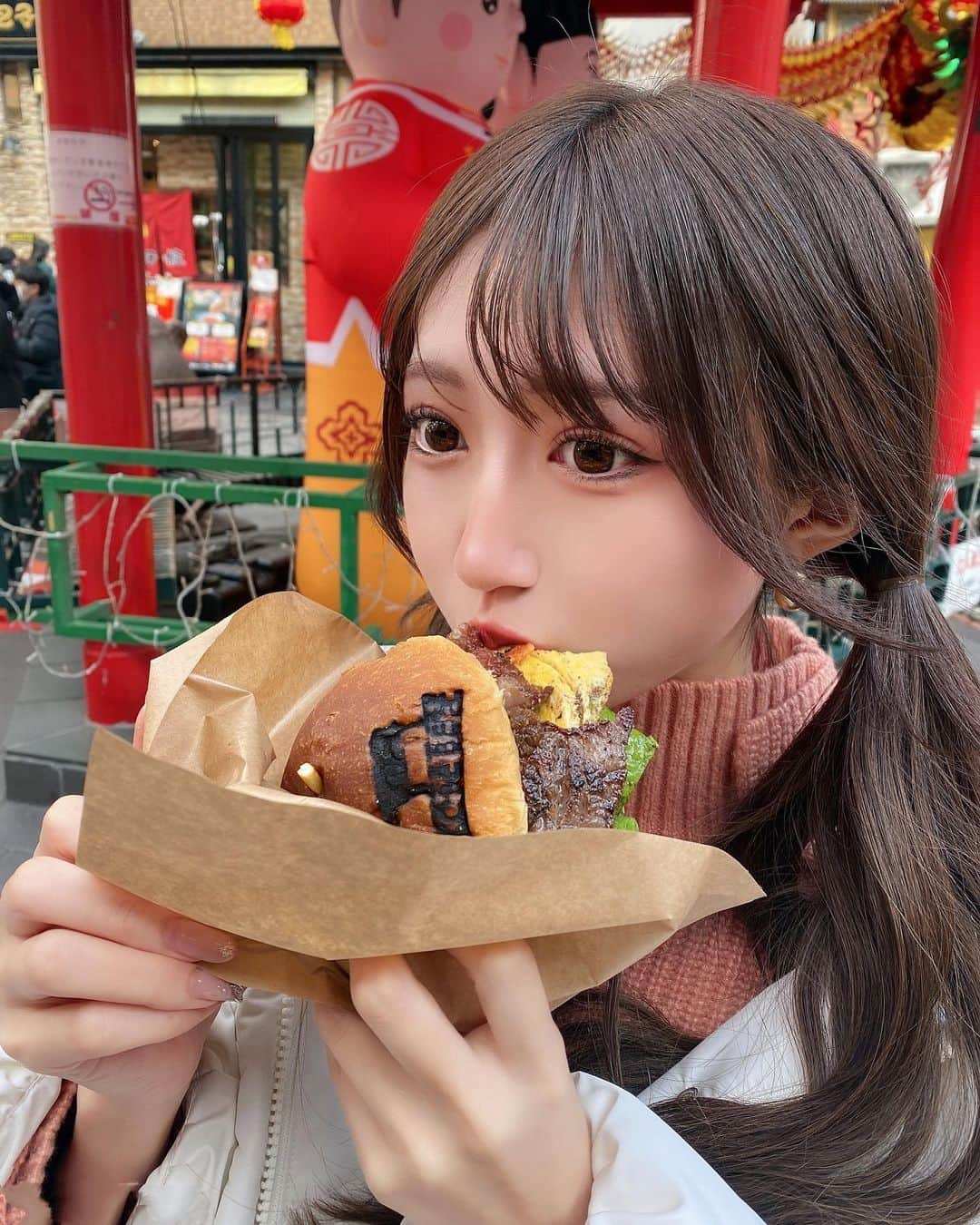 Ayanaさんのインスタグラム写真 - (AyanaInstagram)「いっぱい食べ歩きした 👶🏻♥!」1月16日 21時00分 - naalunlun