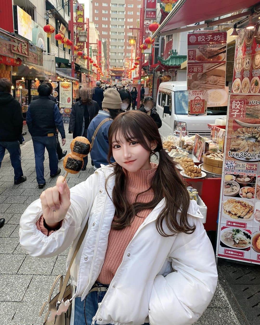 Ayanaさんのインスタグラム写真 - (AyanaInstagram)「いっぱい食べ歩きした 👶🏻♥!」1月16日 21時00分 - naalunlun