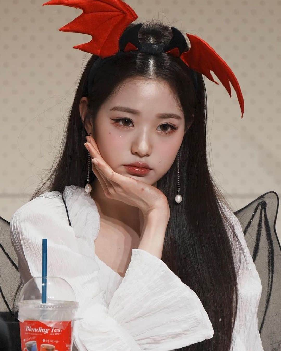 チャン・ウォニョンさんのインスタグラム写真 - (チャン・ウォニョンInstagram)「the prettiest devil 😈  #IVE #JANGWONYOUNG #WONYOUNG #ELEVEN #아이브 #장원영 #원영」1月16日 21時11分 - wonyoung__ive