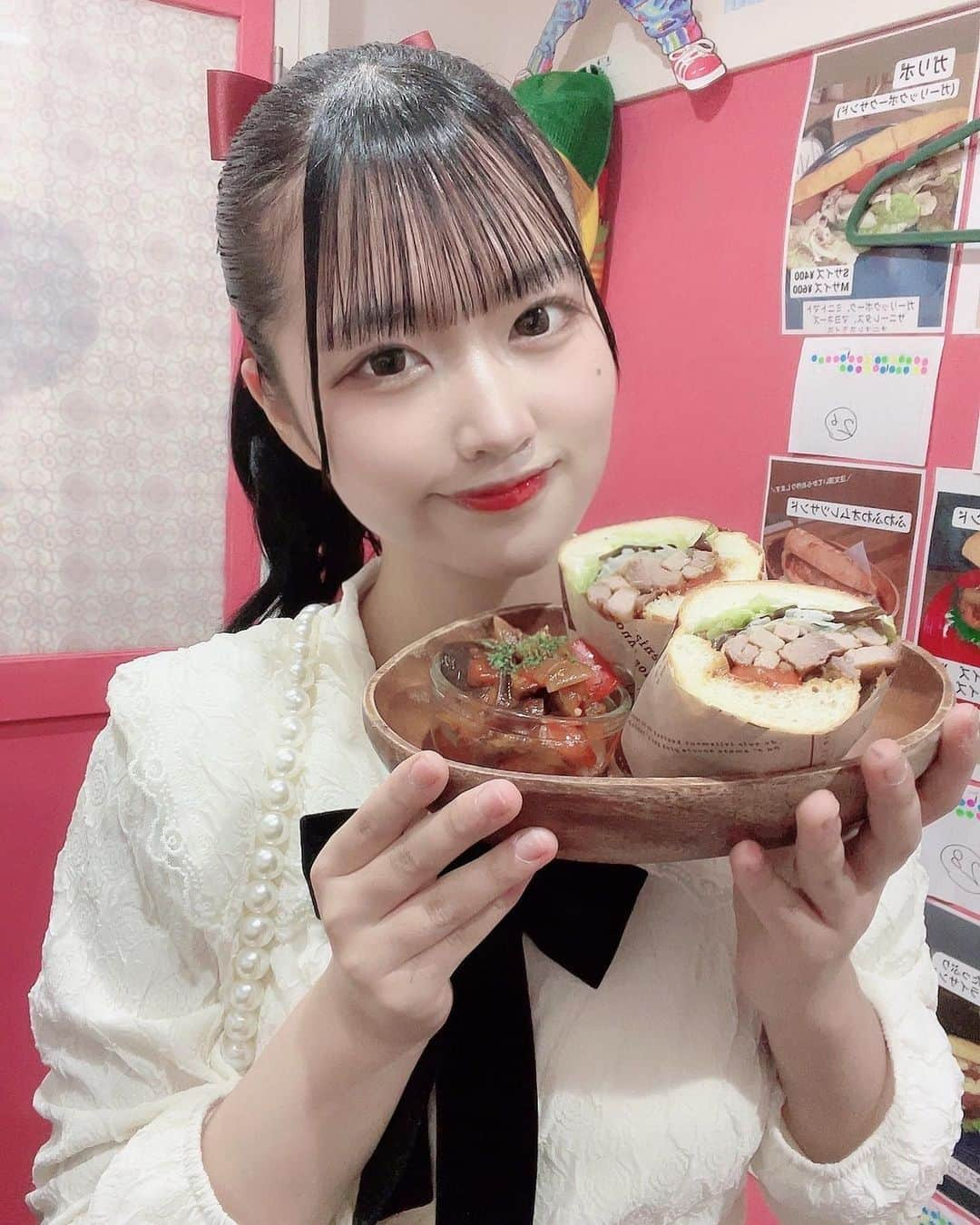 南みゆかさんのインスタグラム写真 - (南みゆかInstagram)「おがわさんのサンドに行ってきました🥪❤️めちゃめちゃ美味しかったです😋😋 絶対また行く！   #大須 #おがわさんのサンド #おーえすけー #南みゆか #05 #アイドル」1月16日 21時05分 - o2_miyuka