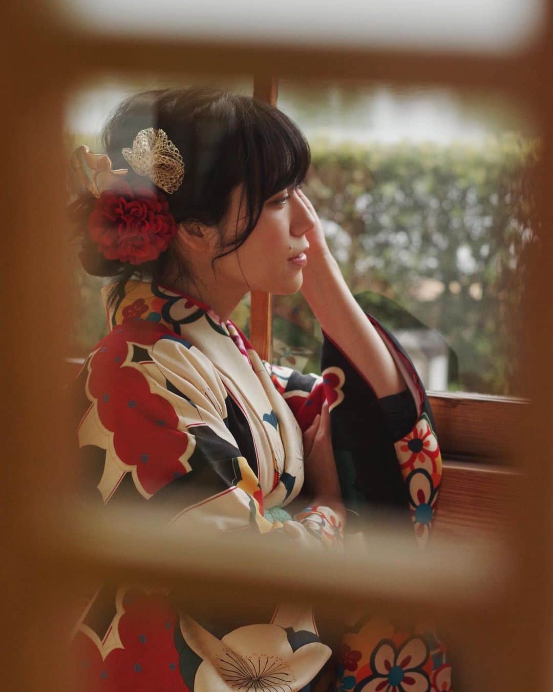 柏木美里のインスタグラム：「22日(土)はフェスタソーレ撮影会です✨ ぜひご参加下さいませ❗️  晴れ着楽しみッ😻 何度着てもテンション上がります❣️  寒そうだから、たくさんカイロ持って行こ〜😼  #大正ロマン #晴れ着 #振袖 #成人式 #もう忘れた #撮影会 #モデル #japanesegirl  #japaneseculture #kimono」