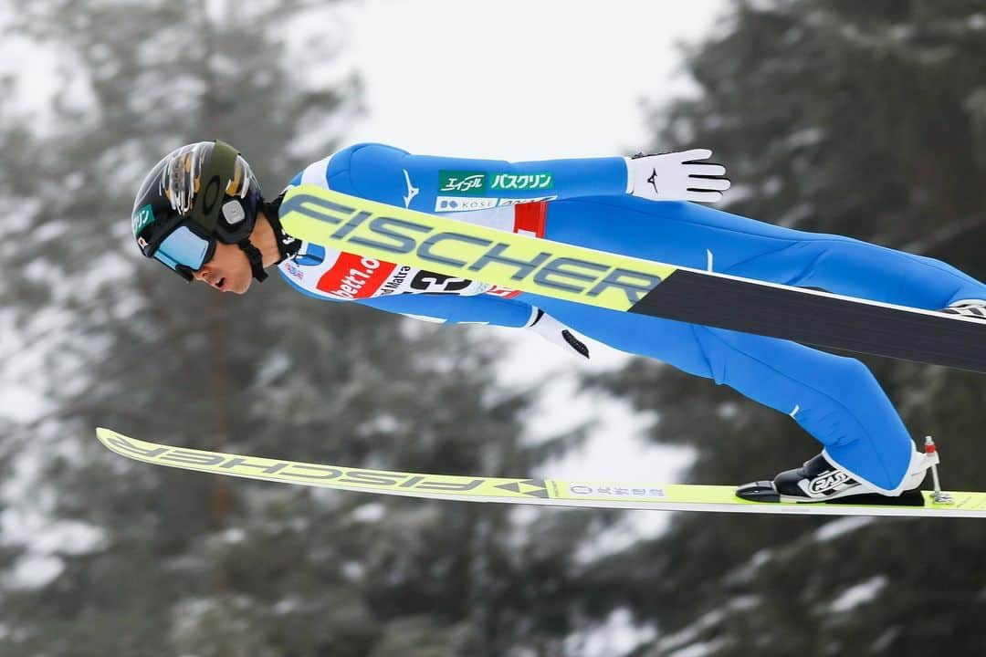 渡部暁斗のインスタグラム：「Step by step📈 It was a nice weekend to race in the sound of the spectators! Danke schön @wcklingenthal 🤙 #fisnoco #livetoski #BeWhoYouAre #fischerski #swix #oakley #goldwin #poc #kinetixx #アミノバイタル #バスクリン 📸 @nordicfocus」