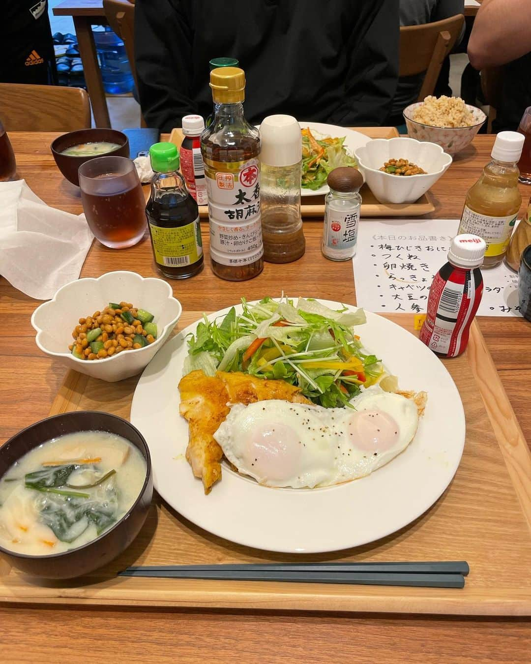 石川柊太さんのインスタグラム写真 - (石川柊太Instagram)「朝ごはん」1月17日 7時38分 - isikawa_shuuta