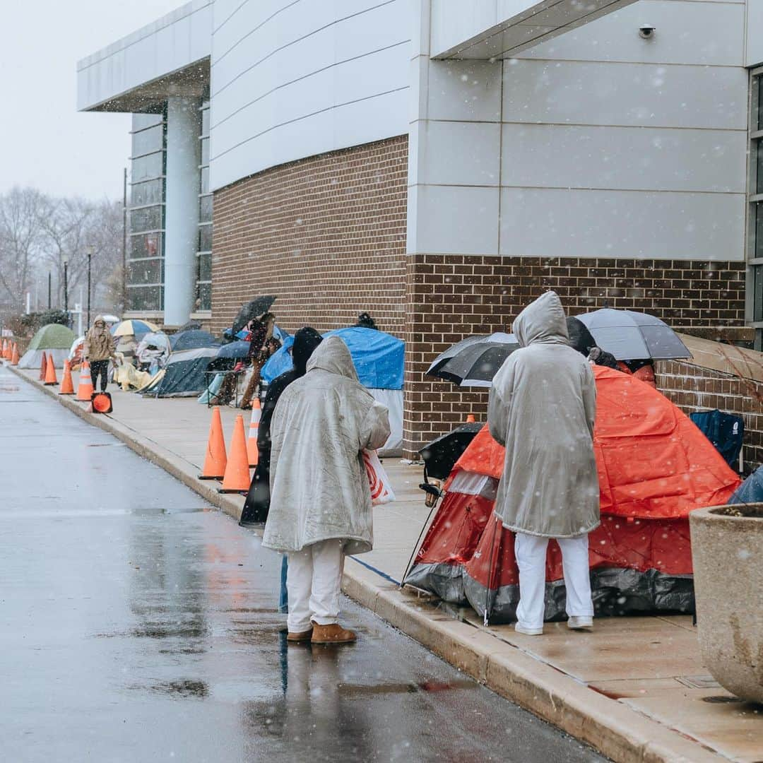 ビリー・アイリッシュさんのインスタグラム写真 - (ビリー・アイリッシュInstagram)「CRAZY」2月15日 12時18分 - billieeilish