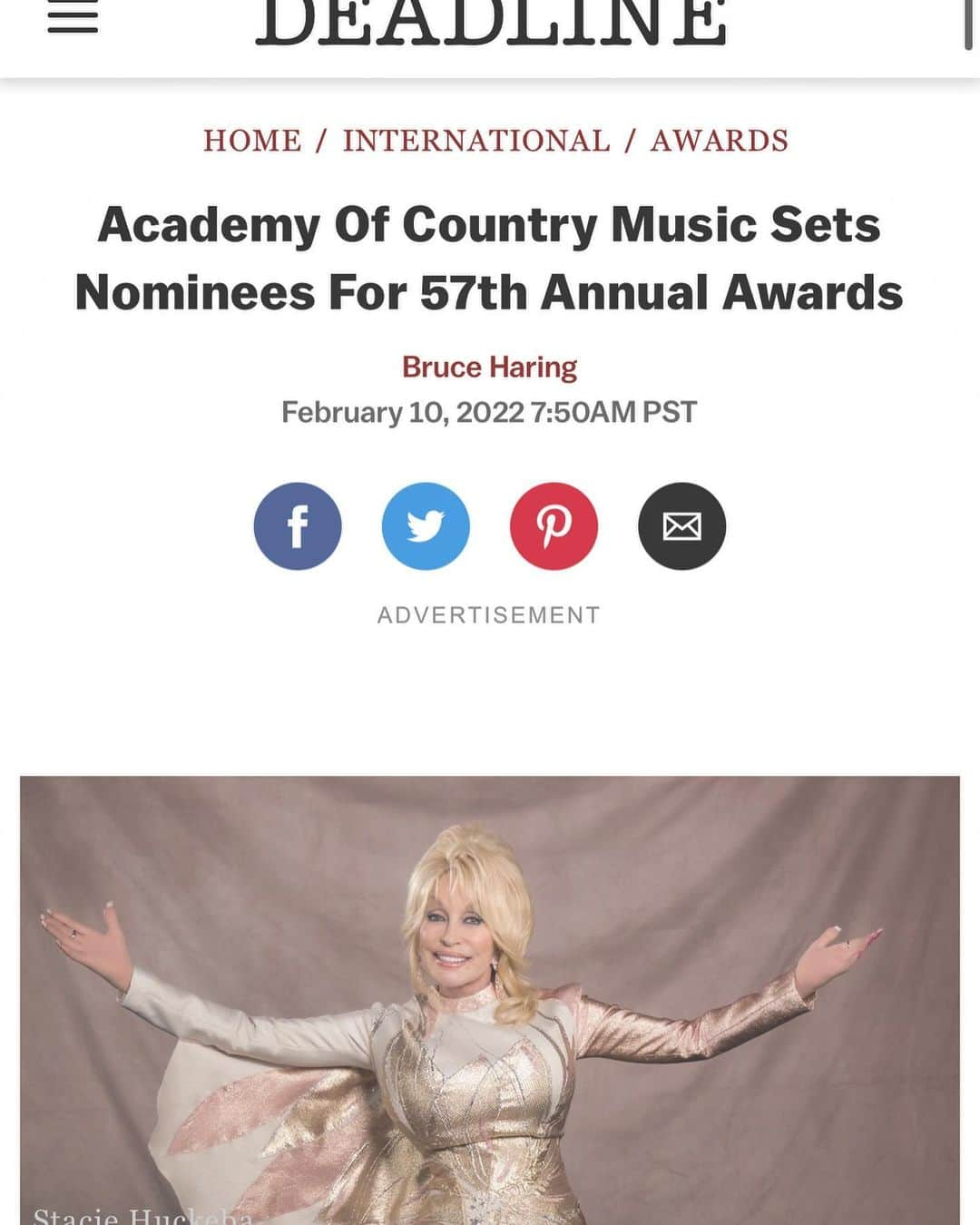 オースティン・スウィフトのインスタグラム：「I was so lucky to get to work with Blake, Taylor, and the entire amazing team behind the video for “I Bet You Think About Me” and now I am so proud and thankful that we’ve been nominated for the ACM award for video of the year! (I am also thankful for the cake nom I had after wrap)」