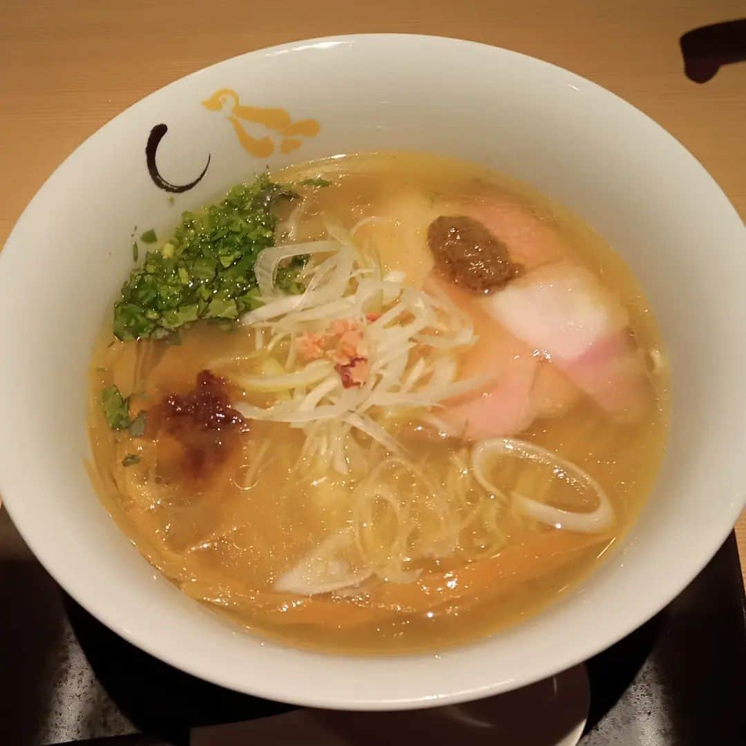 藤田昌代のインスタグラム：「お仕事前に #ラーメン」