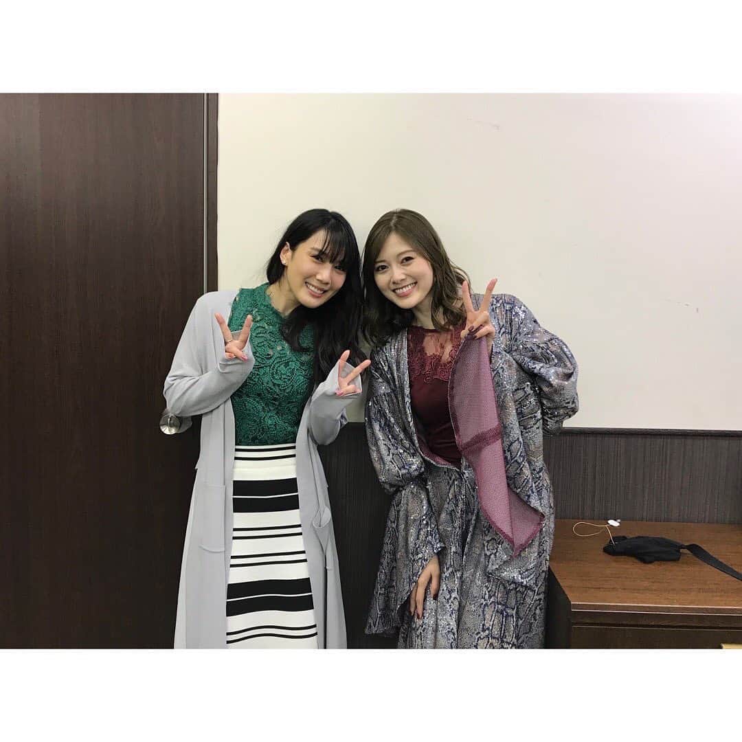 山本千尋のインスタグラム：「ドラマ『嘘喰い -鞍馬蘭子篇/梶隆臣篇-』 本日よりdTVにて独占配信スタートです！ 私は"鞍馬蘭子篇"に登場します。是非ご覧下さい。 身も心も美しい白石麻衣さんと👭💓  #dTV #配信 #ドラマ #嘘喰い #マブダチ @m.shiraishi.official」