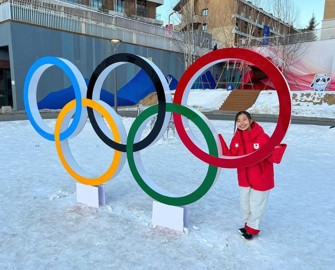 今井胡桃のインスタグラム：「北京オリンピック15位という悔しい結果で終わってしまいました。 でも自分的には前回の平昌オリンピックよりも楽しみながら滑れました。 沢山の方から温かいメッセージを頂き、皆さんに支えられてここにいるんだなぁと実感していると同時に、この舞台で滑れたことを誇りに思います😊 サポートしてくださった皆様、応援してくださった皆様、ありがとうございました！！  #beijing2022 #olympics」