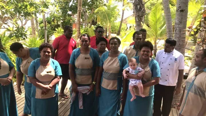 ケリー・スレーターのインスタグラム：「I’ve received hundreds of 50th bday messages and this one seems to sum up what my travels and friendships mean to me. My @tavaruaislandresort, Momi, and Nabila village families bring more smiles per hour to everyone they know than any other group of people I’ve met. Everyone should feel this joy on their birthdays. Love you all.」