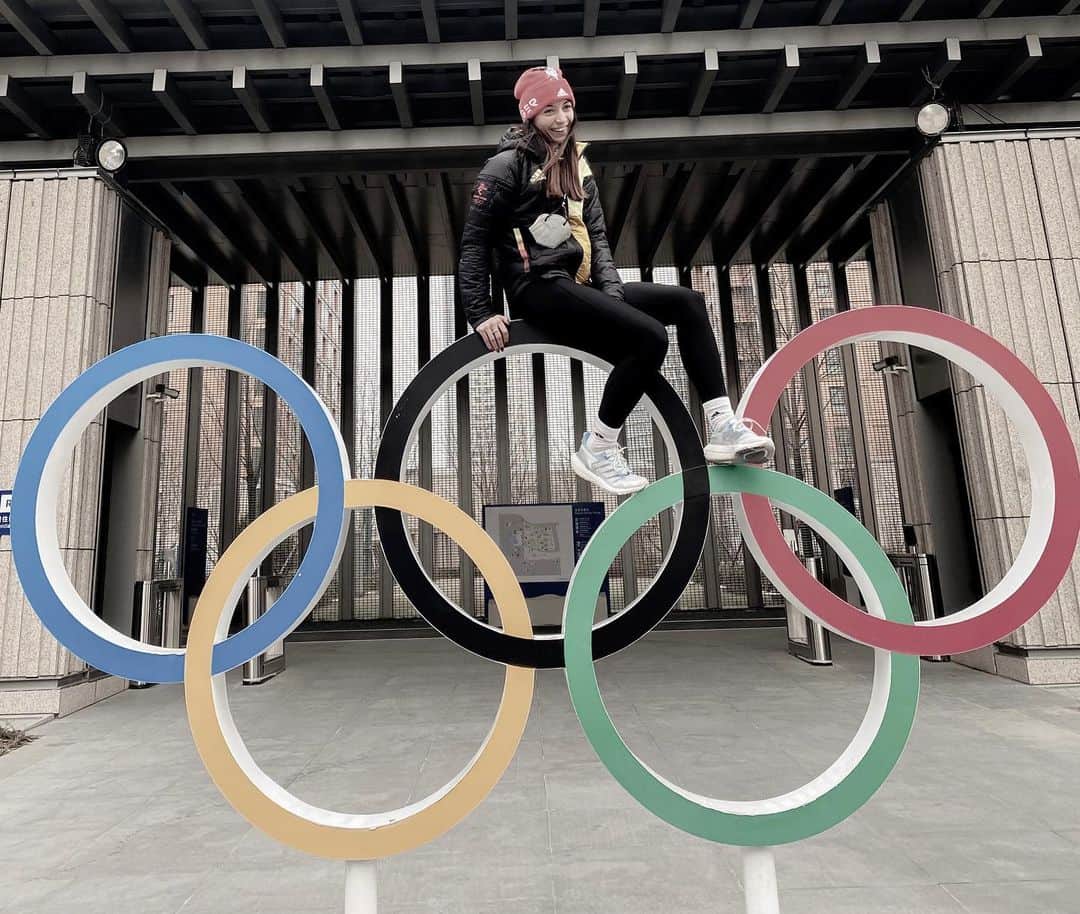 のインスタグラム：「Enjoying every little moment ✨  #teamdeutschland #beijing2022 #deutscheeislaufunion #olympics」