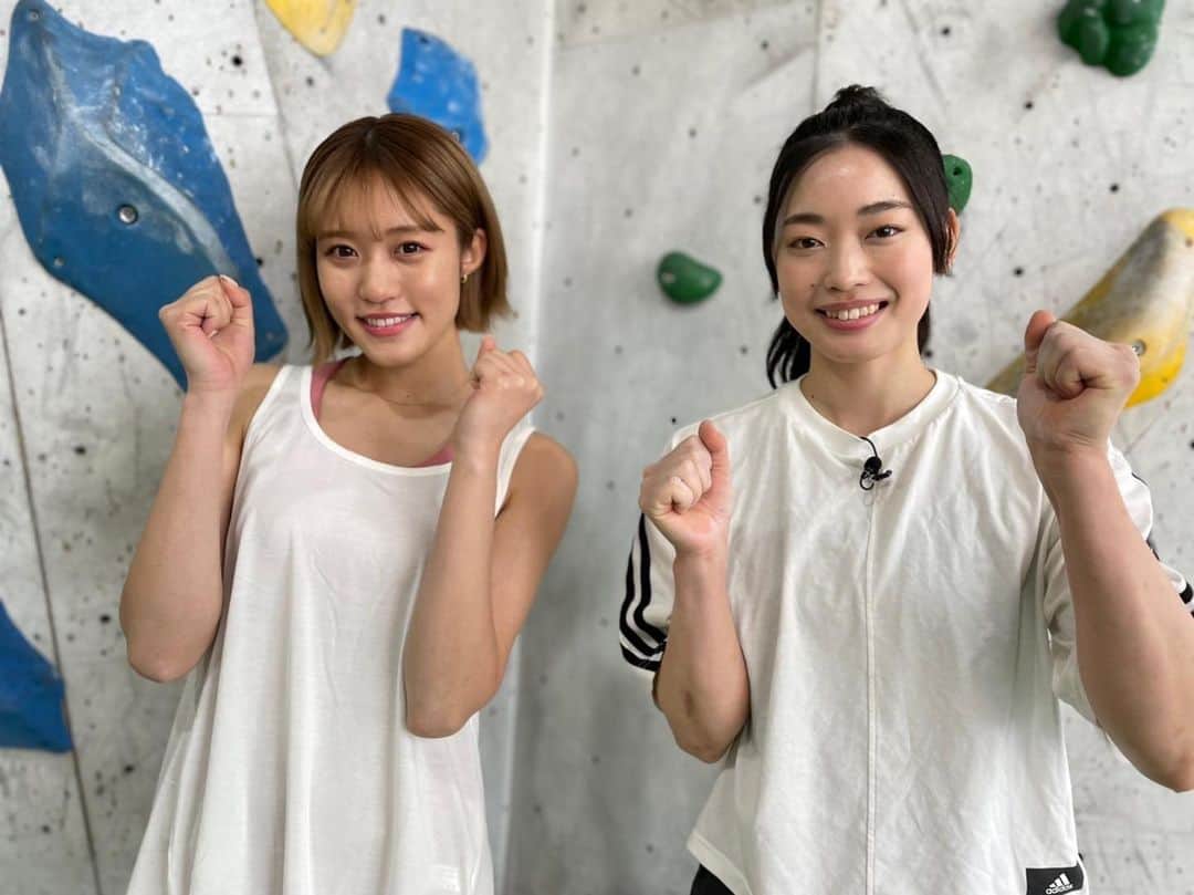 のインスタグラム：「テレ朝の公式YouTubeチャンネル"動画、はじめてみました"にて、わんちゃんこと王林さんに講師としてクライミングを教えてきましたー！ これから芸能界一のクライマー目指して、一緒に楽しく登りましょう！  【ボルダリング初挑戦】王林がガチで芸能界のクライマー女王を目指す！ https://youtu.be/DpmvyTxZ9ew #youtube #テレ朝 #クライミング  #ボルダリング」