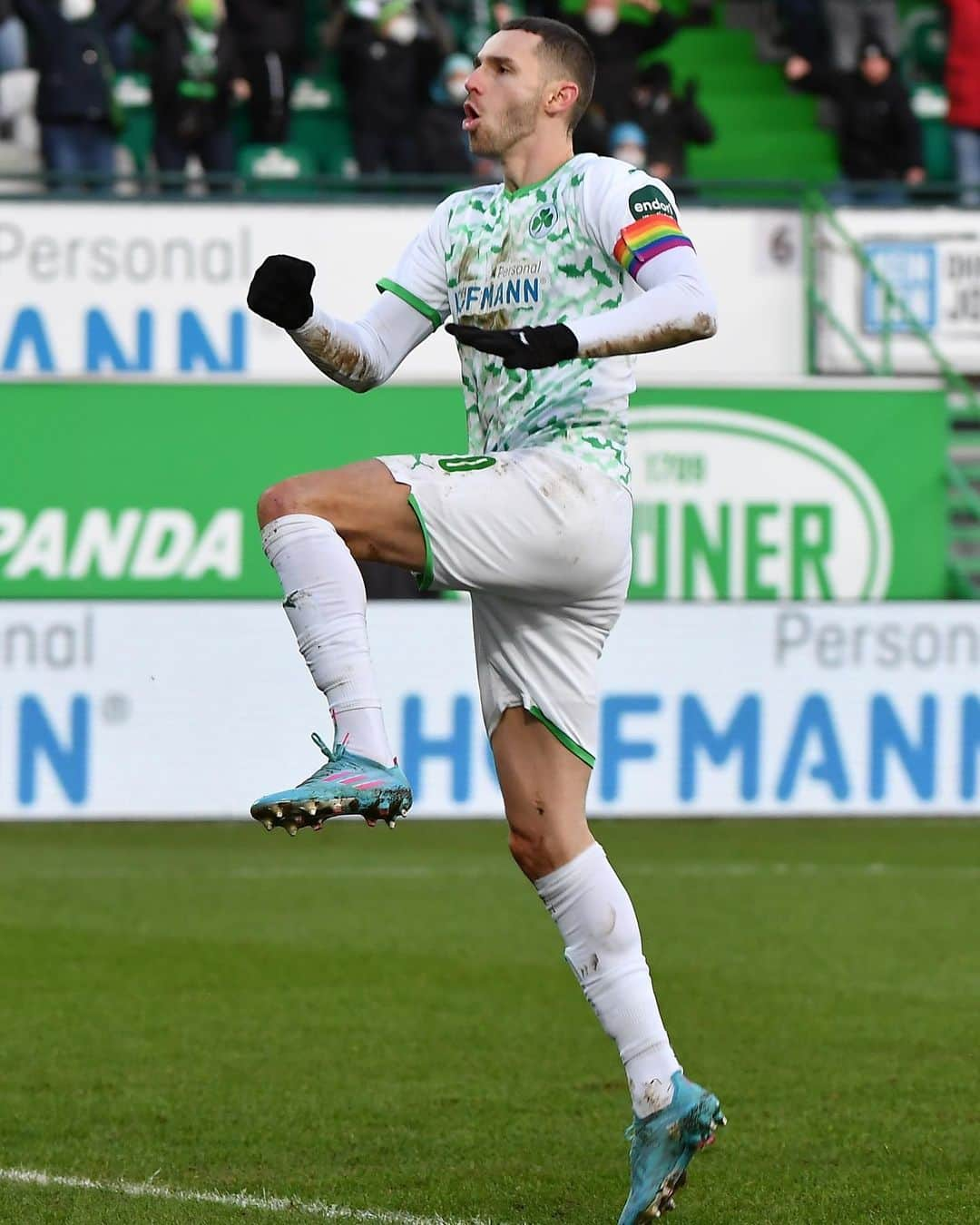 ブラニミル・フルゴタのインスタグラム：「⚽️⚽️」