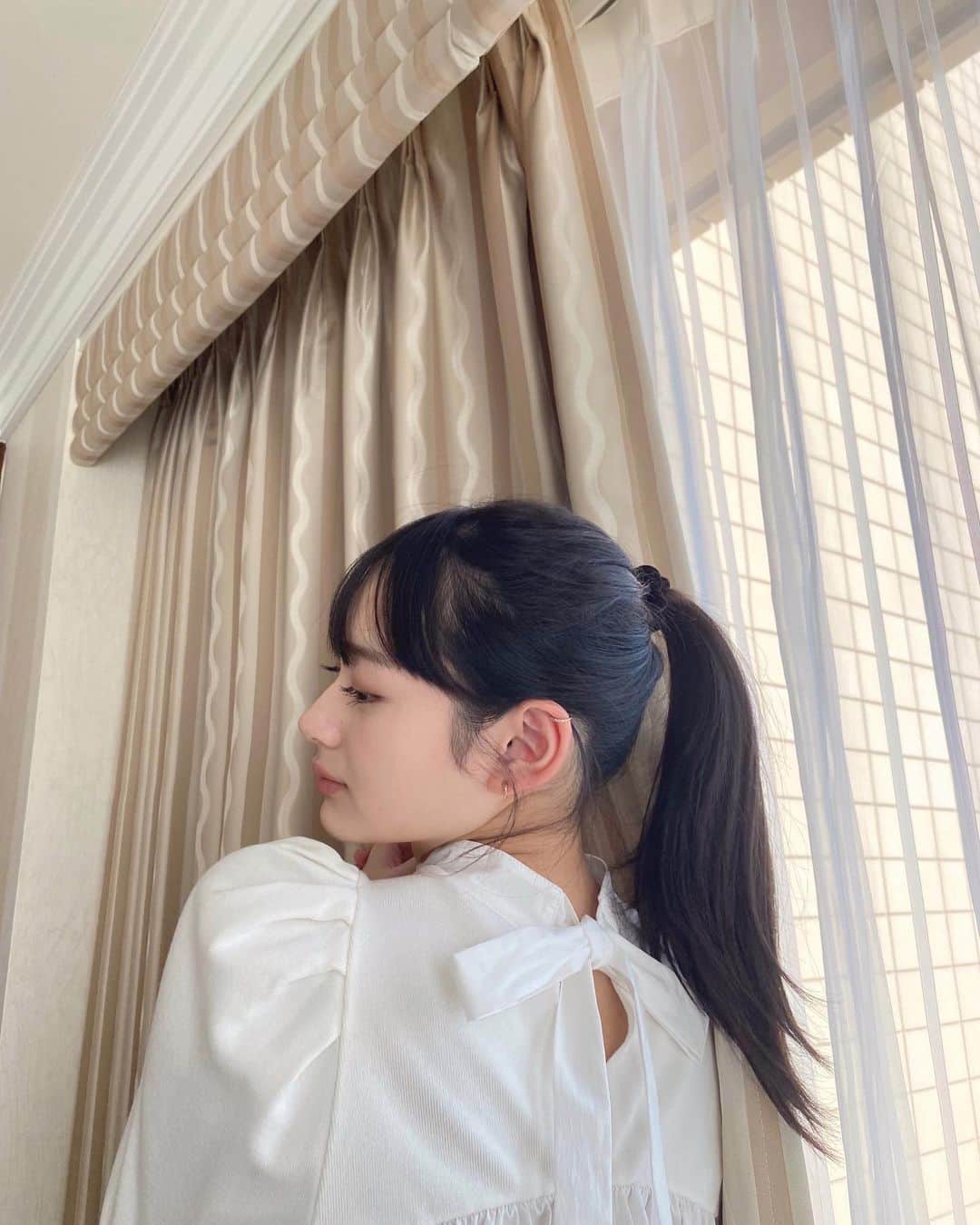 加藤栞のインスタグラム：「ポニーテール:)  ・ #加藤栞#05line#fyp#seventeen#model」