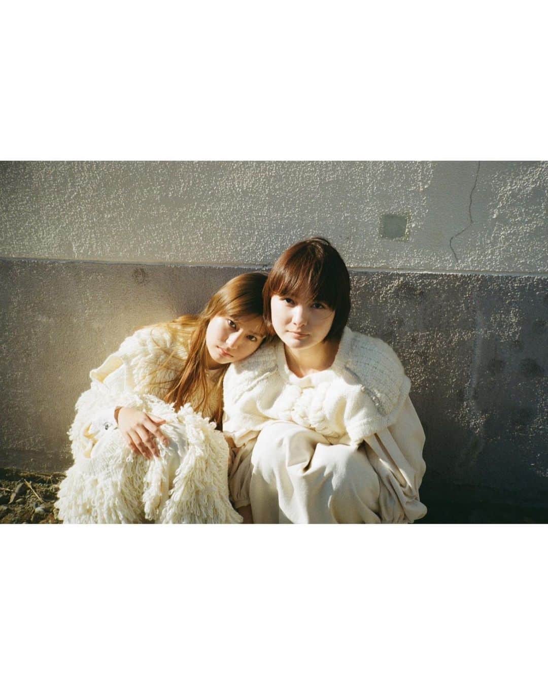 葵わかなのインスタグラム：「＊ ep.1  * * photo&styling @sugiura.yu  hair&make-up @fuseya_yoko   @naokitomizuka_official  @motohirotanji.knit  @united_tokyo   #ワカツネ　#wakatsune」