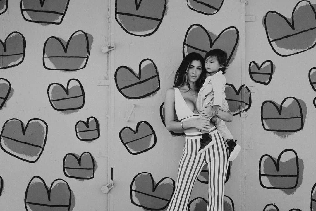 Alexandra M Rodriguezのインスタグラム：「Valentine vibes with @alexandrarodriguez__  and the sweetest G who’s birth I documented a few years ago ♥️」