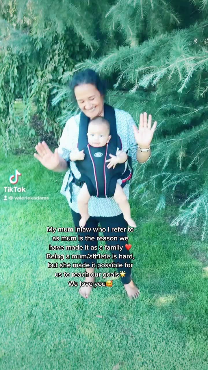 バレリー・アダムスのインスタグラム