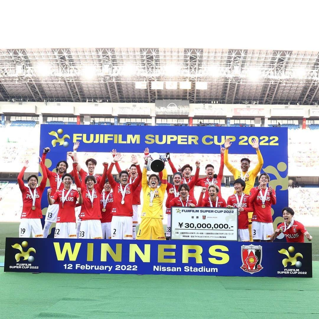 江坂任のインスタグラム：「FUJIFILM SUPER CUP 2022 🏆  @urawaredsofficial  #浦和レッズ #江坂任」