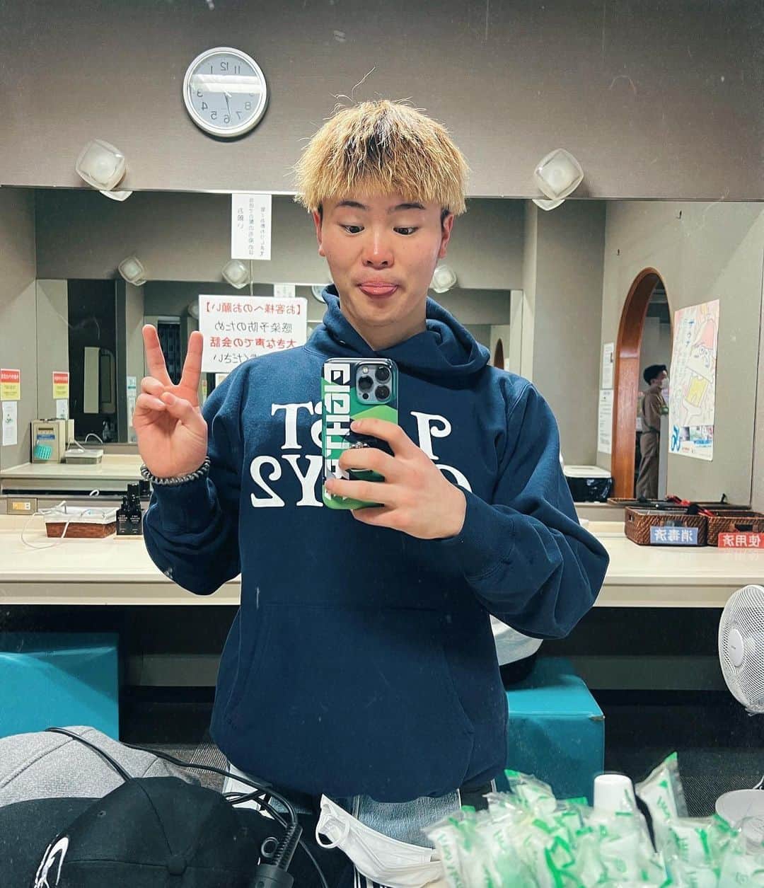那須川天心のインスタグラム：「休みの日にサウナの為だけに静岡に行くプロサウナーの鏡🧖しきじさいこう」