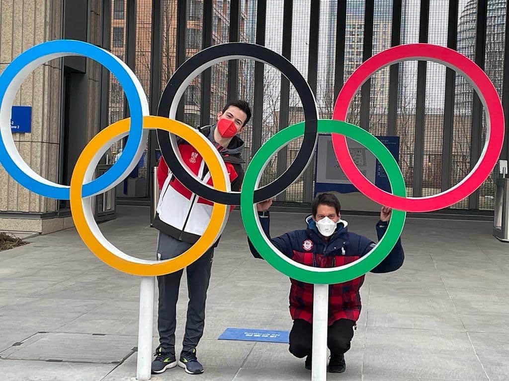 セヴェリン・キーファーのインスタグラム：「The color of the jackets may change but true friendship stays.  #beijing2022」