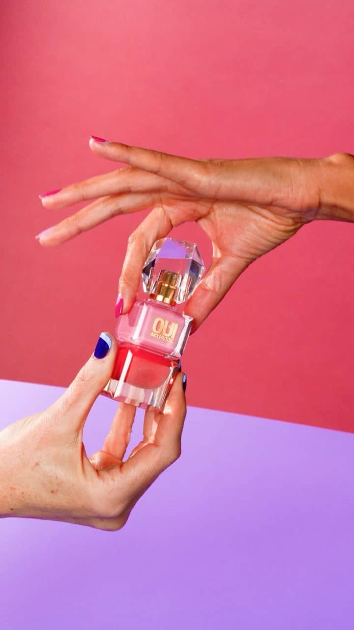 Wal-Mart Stores, Incのインスタグラム：「Treat your faves (or yourself) to their new signature scent—just in time for #ValentinesDay❣️🤗 #WalmartBeauty」