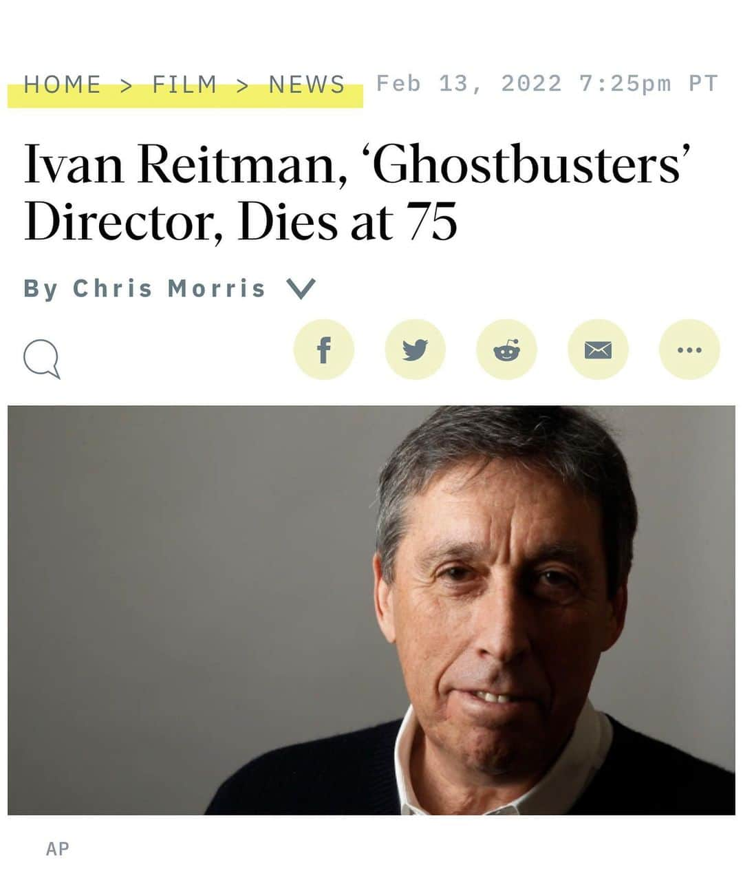 トッド・フィリップスのインスタグラム：「When I first began to dream about a career in filmmaking I would always yield to panic. How could I do it? I didn’t have any connections in the movie business— I didn’t have an uncle who worked at one of the studios or a cousin who punched up scripts— I didn’t even KNOW anyone who lived in Los Angeles.   But that all changed in 1998, when I met Ivan Reitman at the Sundance Film Festival. Ivan had directed some of my favorite comedies as a kid including Meatballs, Stripes and Ghostbusters. He was at Sundance to support his young son Jason who had a short film at the festival that year. Jason was gracious enough to introduce me to Ivan and from then on I had someone in my corner. I had my “uncle” and he was an absolute BEAR.   Ivan produced my first two studio films (Road Trip and Old School) but that title, producer, doesn’t even do him justice. If it were boxing, he would have been my corner man. He had my back and he taught me SO much. He was always so generous with his expertise and experience and he was also so fucking harsh, in the BEST way. We stayed in touch over the years, I would visit him at his home in Montecito, I got to know his family, he came to all my premieres. He was the toughest critic and yet, there was no greater sound than hearing him laugh. I can close my eyes and literally hear it now. That’s how I’ll remember him.   If you’re unfamiliar with his films, look them up. He was an absolute legend. Rest In Peace boss. xTP」