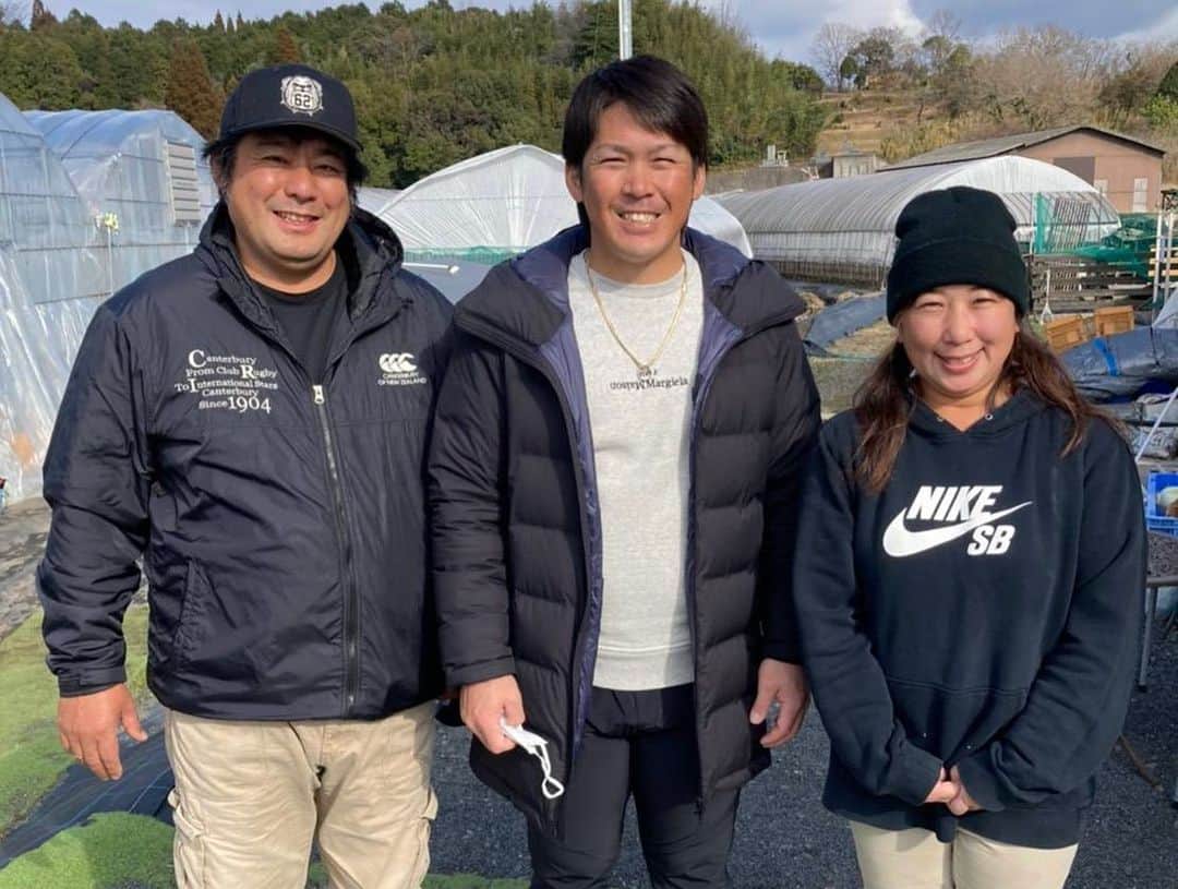 甲斐拓也さんのインスタグラム写真 - (甲斐拓也Instagram)「大分県産ブランドのベリーツイチゴを送っていただきました🍓  とても甘く、最高に美味しかったです！  @sechirio_berry さんいつもありがとうございます！  #千賀滉大  #甲斐野央  #海野隆司  #大分県産 #ブランド #ベリーツ #イチゴ #金賞受賞」2月14日 21時57分 - kai19official