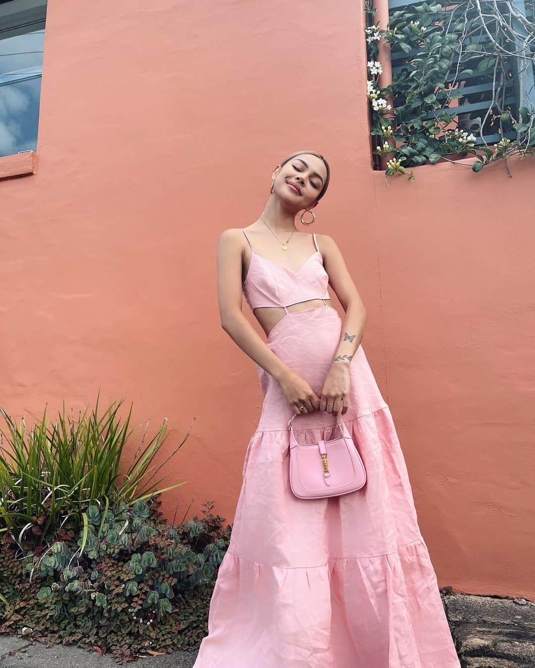 リリーマイマックさんのインスタグラム写真 - (リリーマイマックInstagram)「Good morning it’s the weekend! 😇 peep the brand new @amaliebyshowpo 💕 💃🏻 @showpo .AD」1月22日 7時37分 - lilymaymac