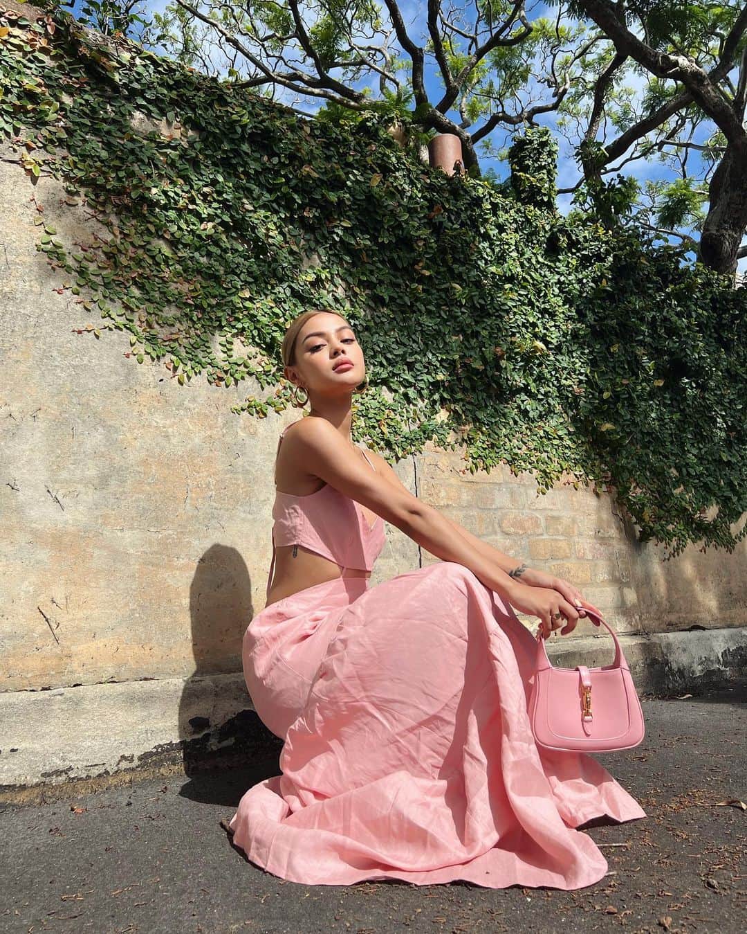 リリーマイマックさんのインスタグラム写真 - (リリーマイマックInstagram)「Good morning it’s the weekend! 😇 peep the brand new @amaliebyshowpo 💕 💃🏻 @showpo .AD」1月22日 7時37分 - lilymaymac