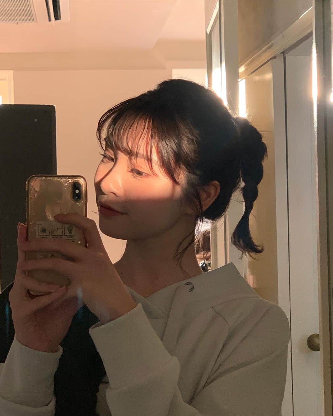 のインスタグラム：「Ray 3月号発売日(でした、昨日！笑) @ray.magazine」