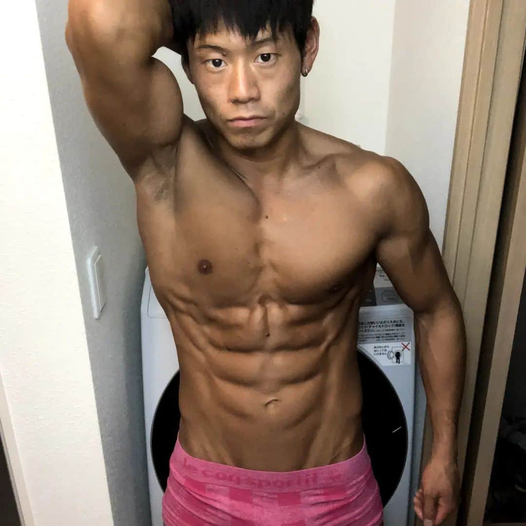 廣井ゆうのインスタグラム：「#fitness #fitnessmotivation #fit #fitnesslifestyle #training #diet #dieta #workout #workoutmotivation #lifestyle #fitnessmodel #model #muscle #muscles #body #bodybuilding #physique #selfie #style #fashion #beautiful #sexy #japan」
