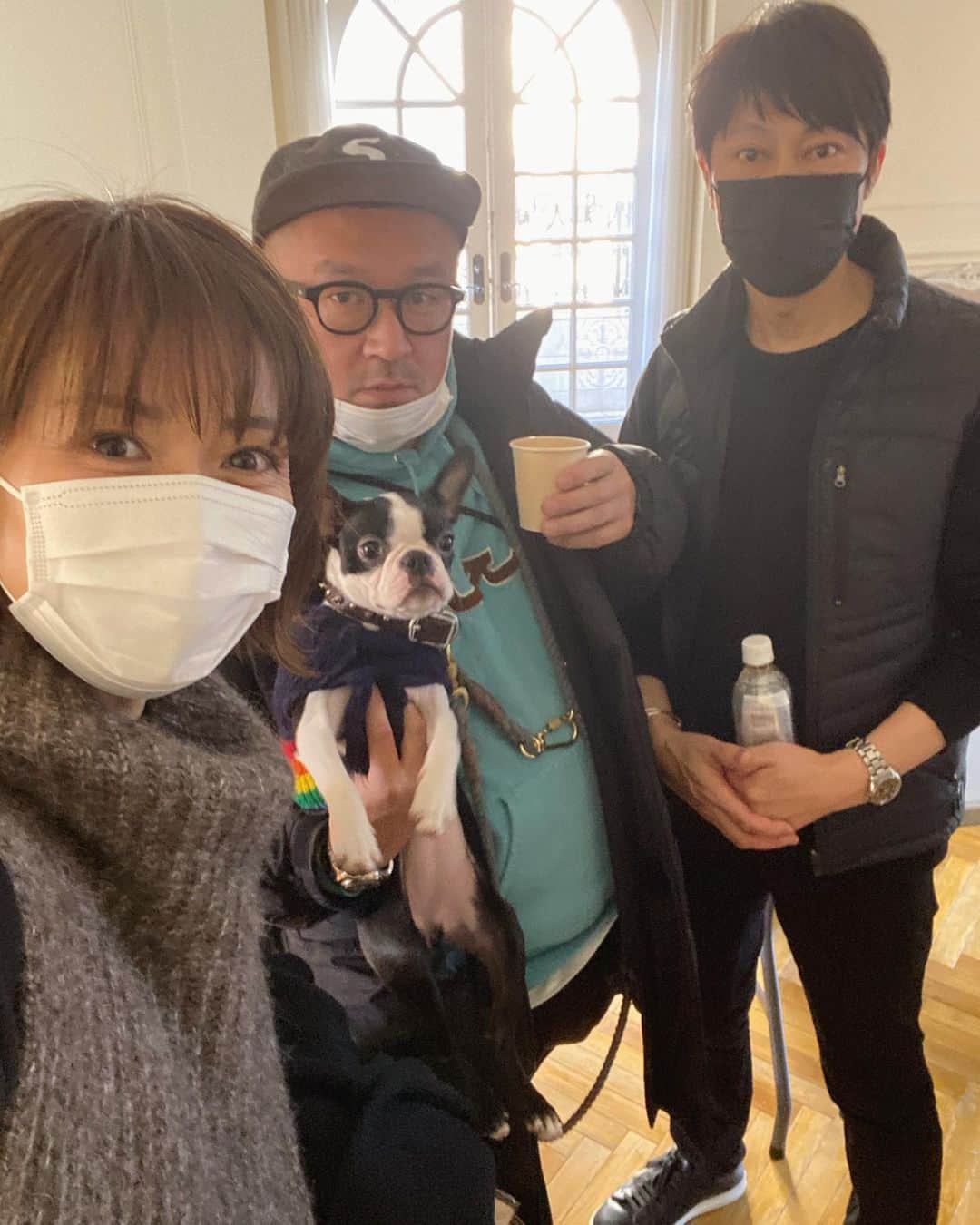 畑野ひろ子のインスタグラム：「朝からありがとうございました！ お疲れ様でした😆‼️ @sanyo_style_magazine 春カタログ📖」