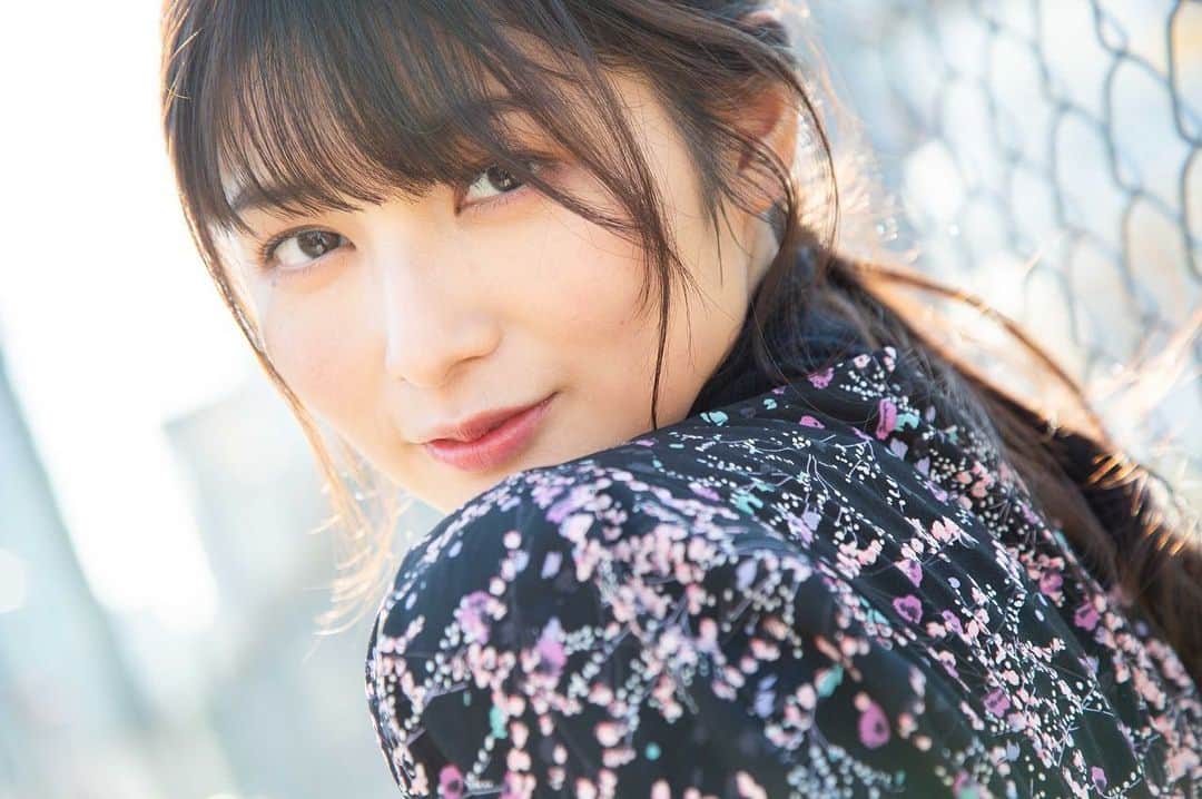のインスタグラム：「テレビ朝日の動画配信サービス「logirl 」による私服グラビ『daily logirl』 でとても素敵に撮っていただいたので 別カットアップさせていただきます✨  今回撮影してくださった フォトグラファーの大靍 円さん。 Photographer 📸@enotsuru  実は以前から大靍さんの写真のファンで 今回撮っていただけて とっても嬉しかったです💗 (現場では緊張して直接言えませんでしたが…😅😅  素敵に撮っていただいて 本当にありがとうございました☺️💓  またお仕事ご一緒できるように頑張ります🔥  🏷@daily_logirl 公式アカウントでも 私の私服グラビアが掲載されているので そちらのいいね❤️コメント📝も お待ちしております☺️💗  #テレビ朝日 #テレビ #朝日 #動画 #配信  #動画配信 #私服 #私服コーデ #秋 #冬  #ファッションコーデ  #ファッション  #洋服 #コーディネート #服装 #グラビア  #撮影 #オフショット  #autumn #winter #fashion #fashionstyle  #cordinate #actor #tokyo #logirl #japanesegirl  #clothes #hairstyle」