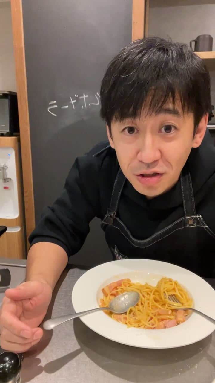 Akihiro Yoshidaのインスタグラム：「おでんから色々話しましたね。 たくさんお話しできて楽しかったです。  皆さんのあたたかいコメントに癒されました。  皆さんありがとうございました！  またよろしくお願いします〜」