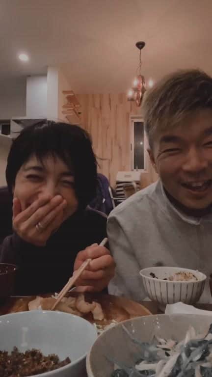 横尾初喜のインスタグラム：「重大発表！って書いたら本当に重大発表になりました。」
