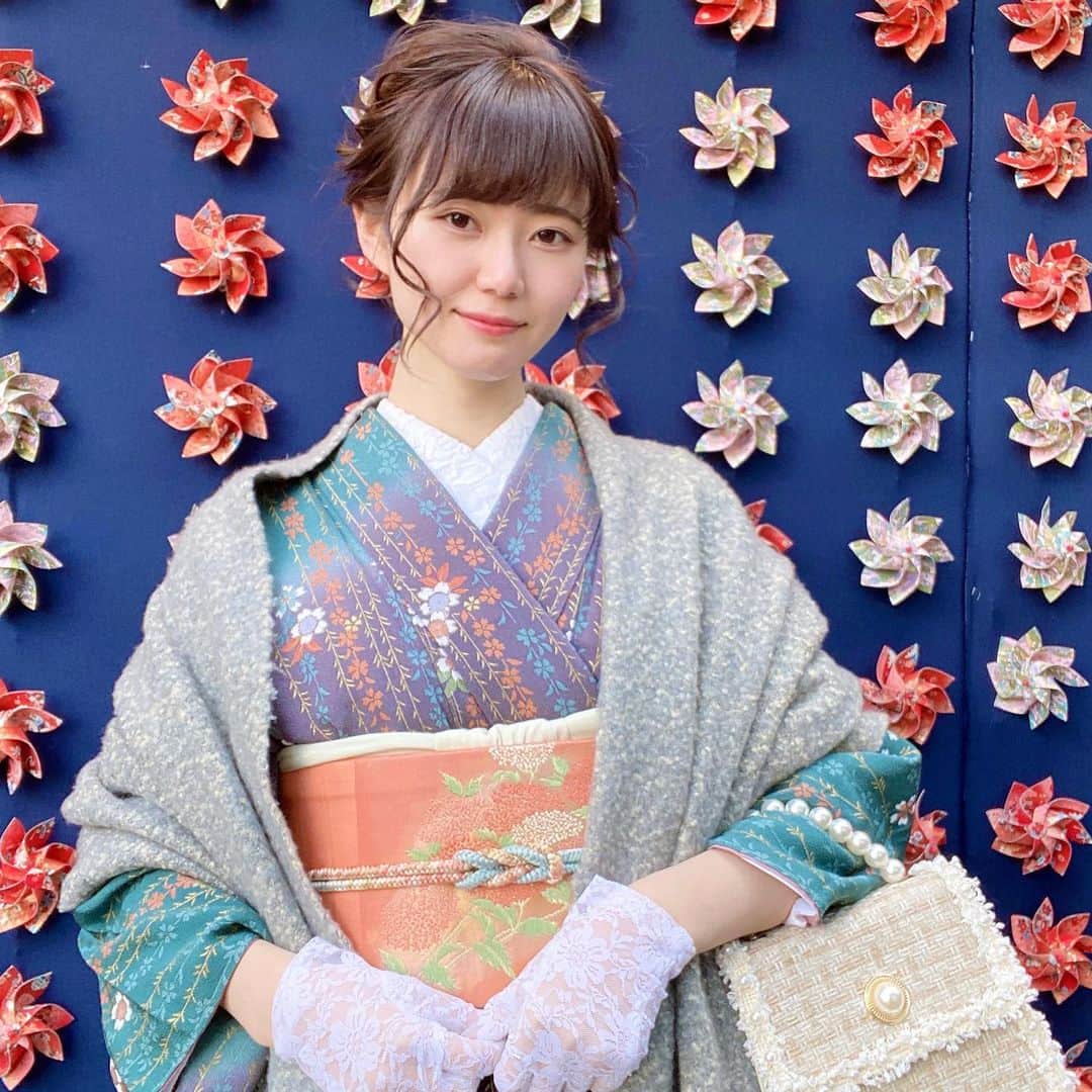 いけちゃんのインスタグラム：「wargo浅草店さんで着物を着させて頂きました！ こういう和モダンな感じの着てみたかったから嬉しい〜！！！！ 嬉しすぎるから何回かに分けて投稿しちゃおっと😇✌️  #浅草#着物#wargo」