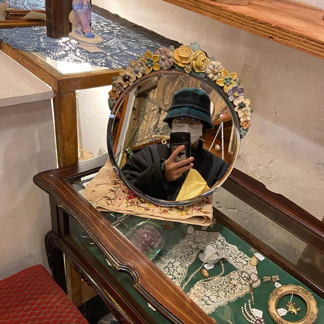竹原聖一郎のインスタグラム：「高円寺散歩。 #高円寺 #古着」