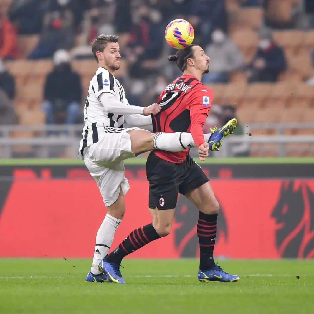 ダニエレ・ルガーニのインスタグラム：「Senza paura, continuiamo a lottare ⚔️ #MilanJuve #ForzaJuve」