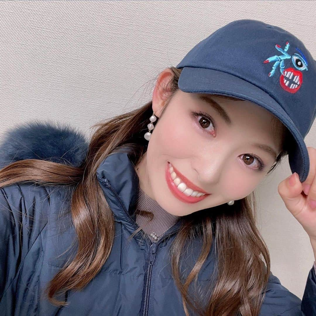 橘ゆりかさんのインスタグラム写真 - (橘ゆりかInstagram)「🧢🧢🧢 ⁡ ⁡ おしゃれすぎる 福ちゃんキャップ✌️ ⁡ 滋賀のスター 野性爆弾くっきー！さんデザイン🧢 #ぶてぃっく紫歯茎 のものです😊 唯一無二のネーミング🤣🤣 ⁡ キャップが入ってた箱までおしゃれでした📦✨ ⁡ ⁡ ⁡ ⁡ #肉糞太郎 #野性爆弾くっきー さん #福  #キャップ女子 #いい福きそう #橘ゆりか」1月24日 18時03分 - yuricalcal