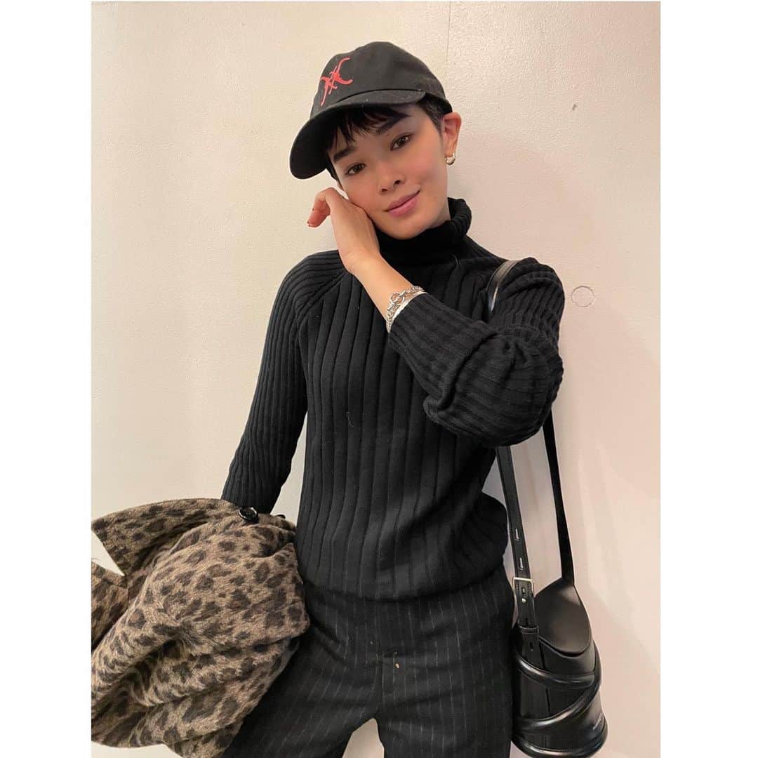 畠山千明のインスタグラム：「ツアーファイナル、泣き過ぎてこんな😩🤛🏻 余韻でご飯食べれちゃうくらい、本当に最高でした…。 @miliyahtokyo 女神様🌹」