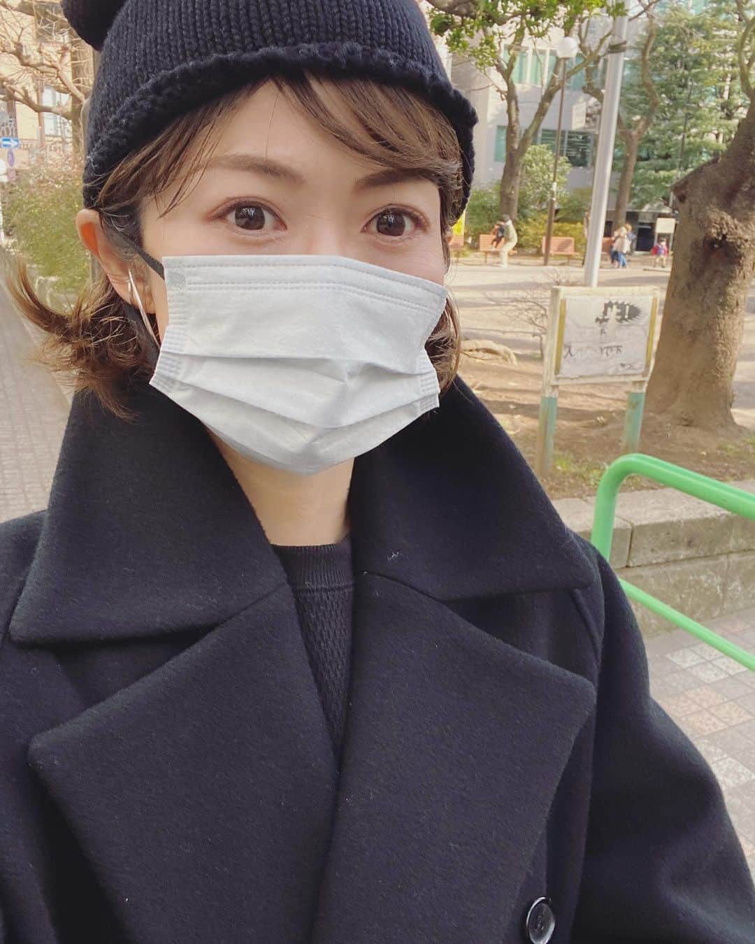 畑野ひろ子のインスタグラム：「今日は、花材の仕入れからのスタート。 新たなお仕事へのワクワクと共に💛」