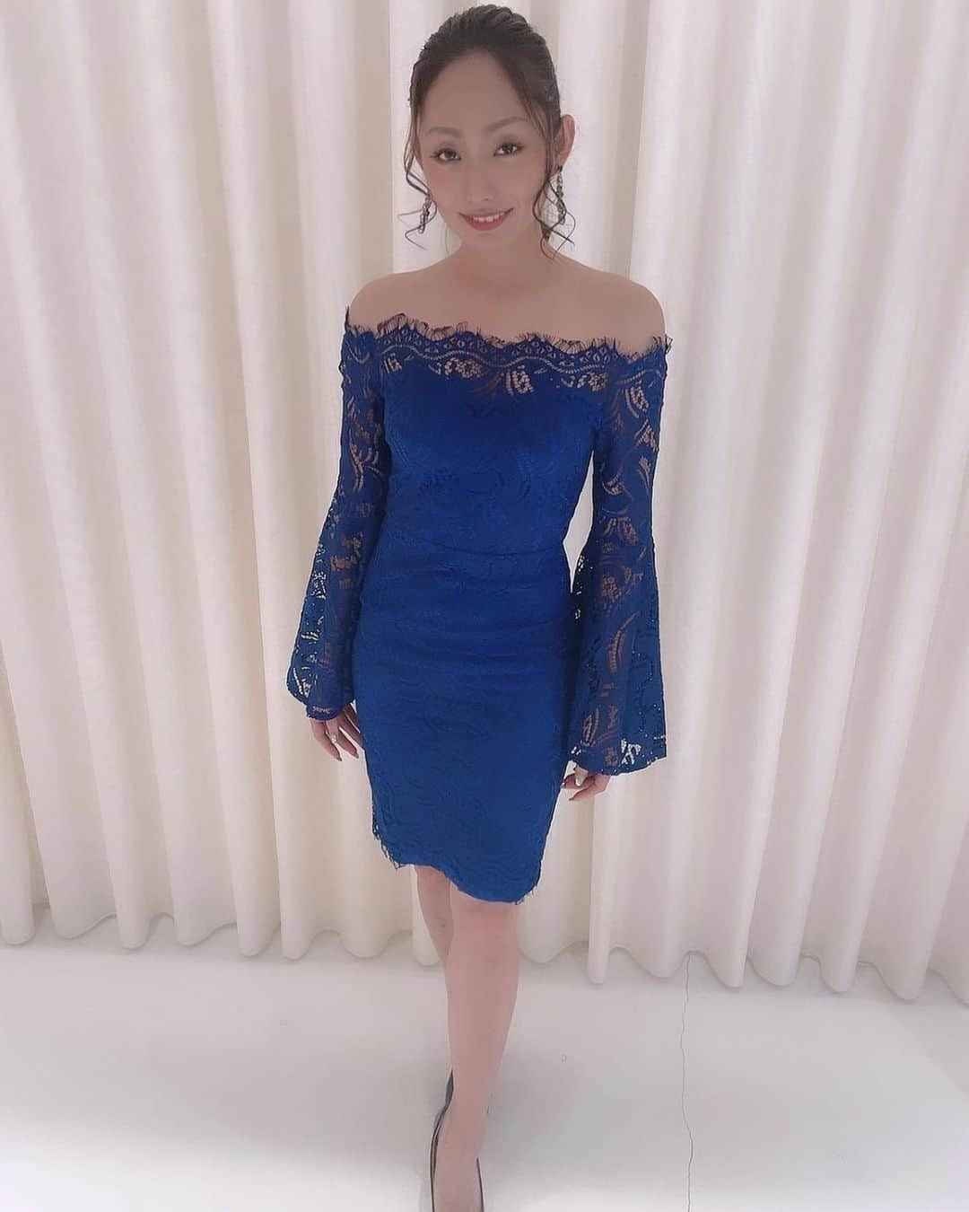 安藤美姫さんのインスタグラム写真 - (安藤美姫Instagram)「I have a event with KOSÉ Corporation and talk about Figure skating how to put make up on. I talk about my 2010 Olympic story. Also shows in my Insta story how to put my Cleopatra make up.  Thank you for having me with you KOSÉ!!!  本日　Maison KOSÉ銀座にて  フィギュアメイク対談 ～伝説のクレオパトラメイクを再現～ フィギュアスケートと化粧品の関係性についてのイベントに出演させて頂きました。 KOSÉさんには2006年からフィギュアスケートを支えて頂きながらたくさんのメイクトレンドを教えて頂きました。 そしてその当時からお世話になっている石井さん 再現メイク本当にありがとうございました🙇🏻‍♀️ さすがプロ最高でした！  今回このようなメイクとスポーツを繋ぐ架け橋となるような素敵なイベントにお声がけいただいた事 本当にスケーターとして スケーターメイク番長として嬉しかったです☺️ 今後ともスポーツの応援をよろしくお願いします。  #kose  #コーセー  #メゾンコーセー銀座 #maisonkose銀座  #メゾンコーセー  #maisonkose  #スポーツメイク  #フィギュアスケート #安藤美姫 #mikiando」1月24日 17時00分 - miki_m_ando0403