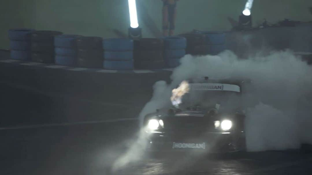 ケン・ブロックのインスタグラム：「Fire, fire and more fire. Oh, and a bit of smoke as I absolutely slay some @toyotires R888s with my Hoonicorn. Here’s a little video recap of some of the best action from my demos at Autoville in Saudi Arabia. Good times with some great peoples! #HoonicornV2 #Autoville_Riyadh」