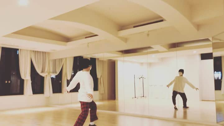 DAICHI のインスタグラム：「ダンス気持ちっす😆✨‼️  #BTS #BoyWithLov #dance」