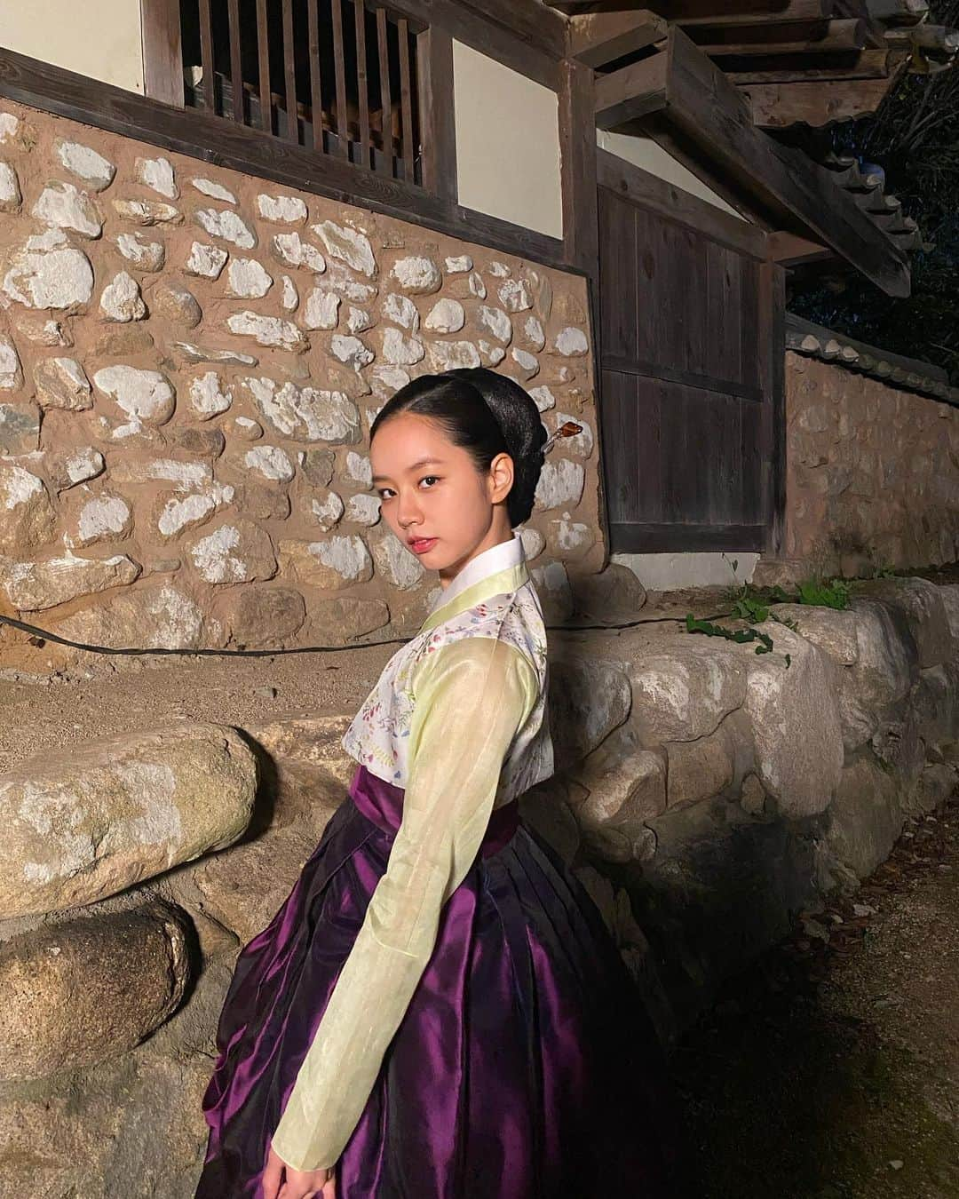 ヘリ さんのインスタグラム写真 - (ヘリ Instagram)「예쁜건 많이」1月24日 23時10分 - hyeri_0609