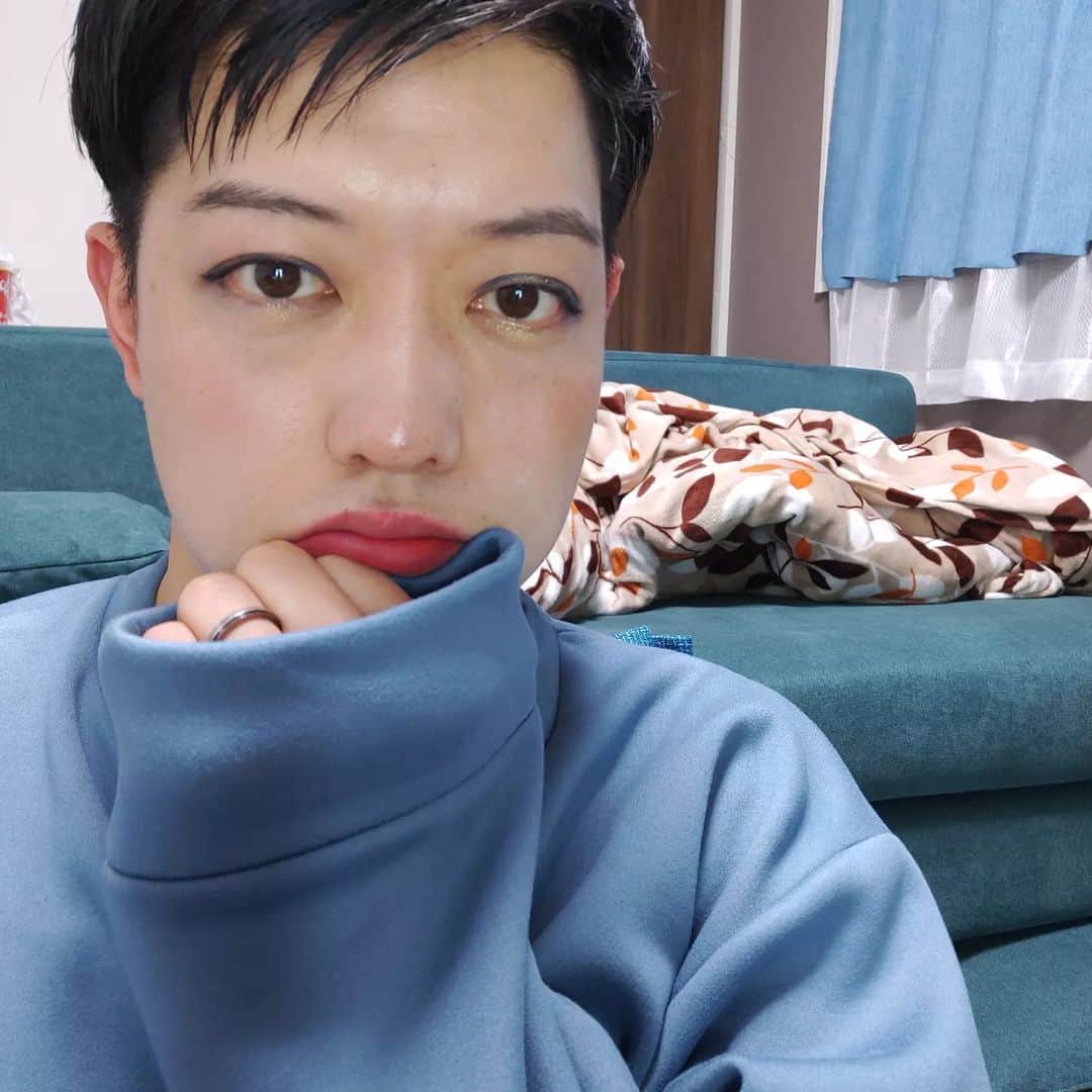 のインスタグラム：「単独ライブアフターメークおサンクス！最後時間切れてもうたけどもネタバレにならない程度のメークが出来たかなと！金曜日まで単独のアーカイブあるのでお是非に！ #滝音 #滝音単独 #アフターメーク #揚げ足キャッチアンドリリース」