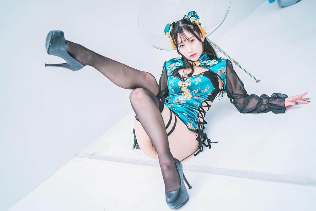 花宮いのりのインスタグラム：「📸じゅりあん・しょうくん  #コスポト撮影会  #チャイナドレス #撮影会  #クリアストーン #チャイナ服  #チャイナ  #portraitvision_  #portrait_star  #撮影会モデル #いのりんふぉと #コスプレ  #コスプレイヤー  #cosplay #cosplaymodel  #cosplaygirl  #anime  #animegirl  #fashion #Japan #cosplayer  #cosplaylife #お尻フェチ  #お尻美人   #ランジェリー  #セクシーランジェリー  #ランジェリーモデル   #おしり  #お尻」