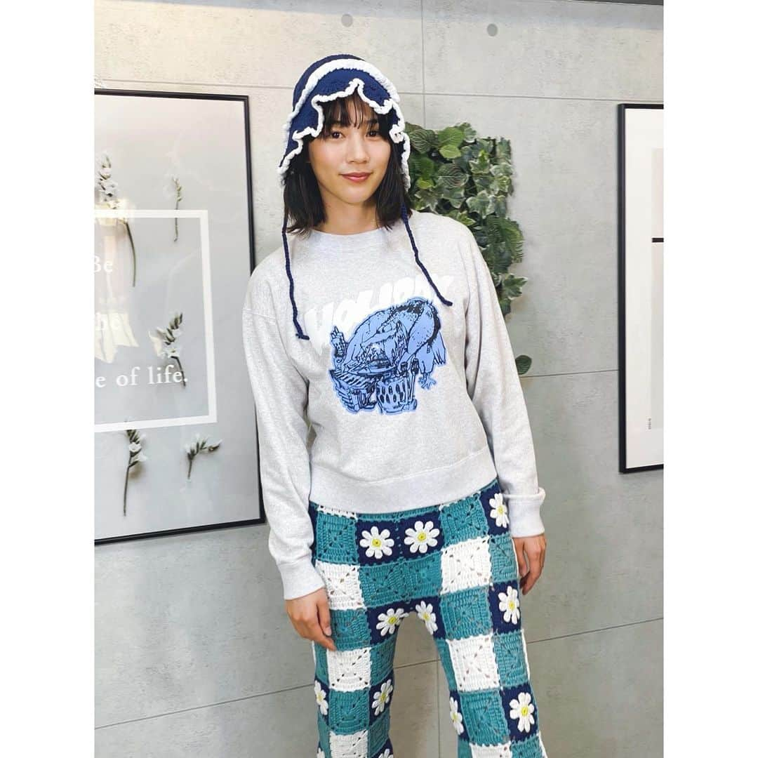 のん（能年玲奈）さんのインスタグラム写真 - (のん（能年玲奈）Instagram)「@harumi_showroom tops&pants&hat: @holiday_pr @holiday_official_2016  Hair&Make: Kaori Mori #越境放送 #のんやろが #YouTube」1月25日 10時01分 - non_kamo_ne