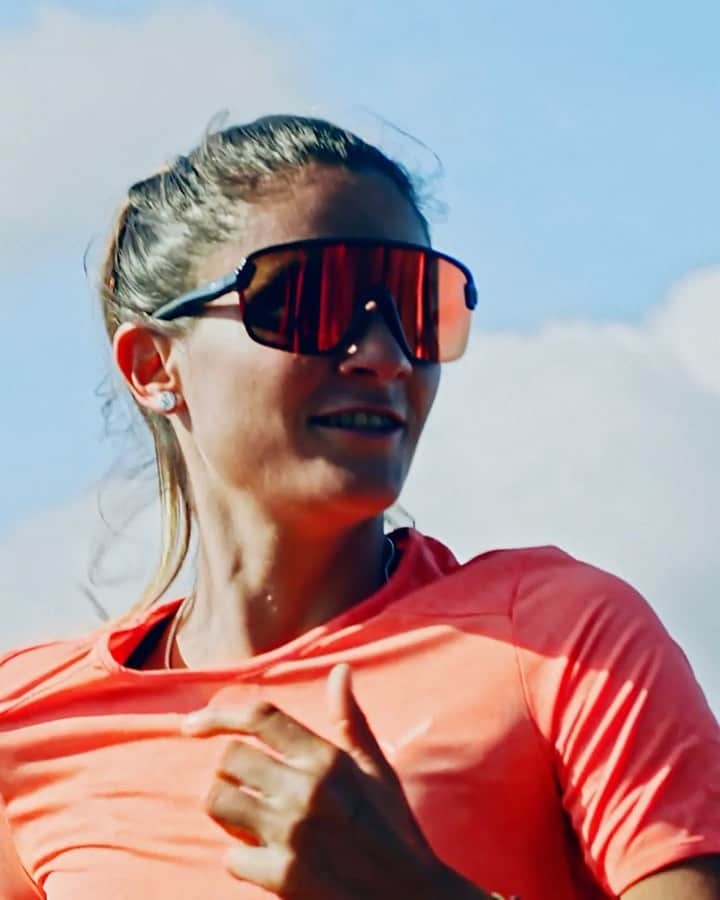 Smithのインスタグラム：「The Bobcat. A bold, action-ready performance frame designed to fit smaller faces. It streamlines everything you love about our Wildcat, with the same built-in versatility and full-coverage ChromaPop™ lens that lets you go big, anywhere.  Head to the link in bio to learn more.」